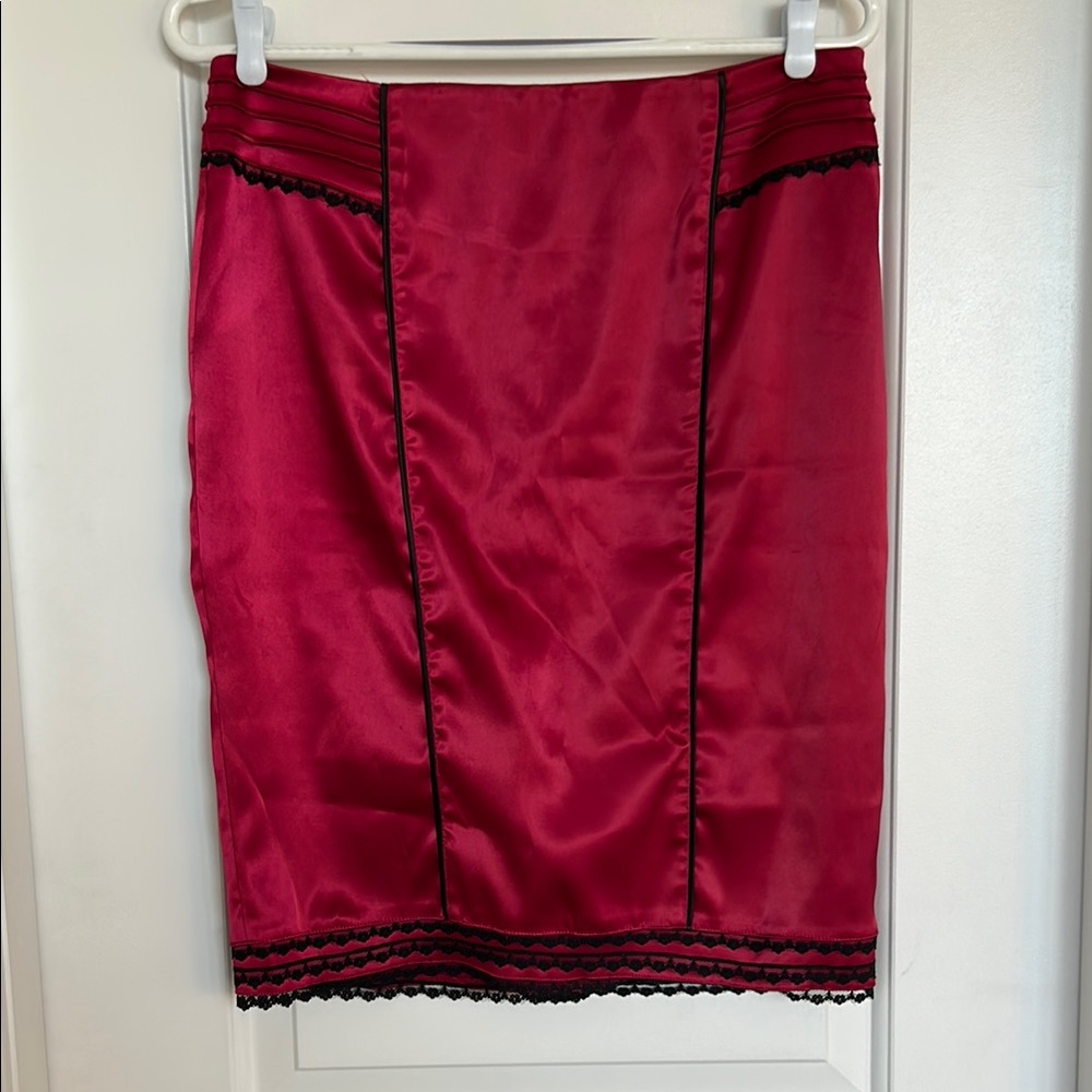 Le Chateau satin pink skirt with lace trim